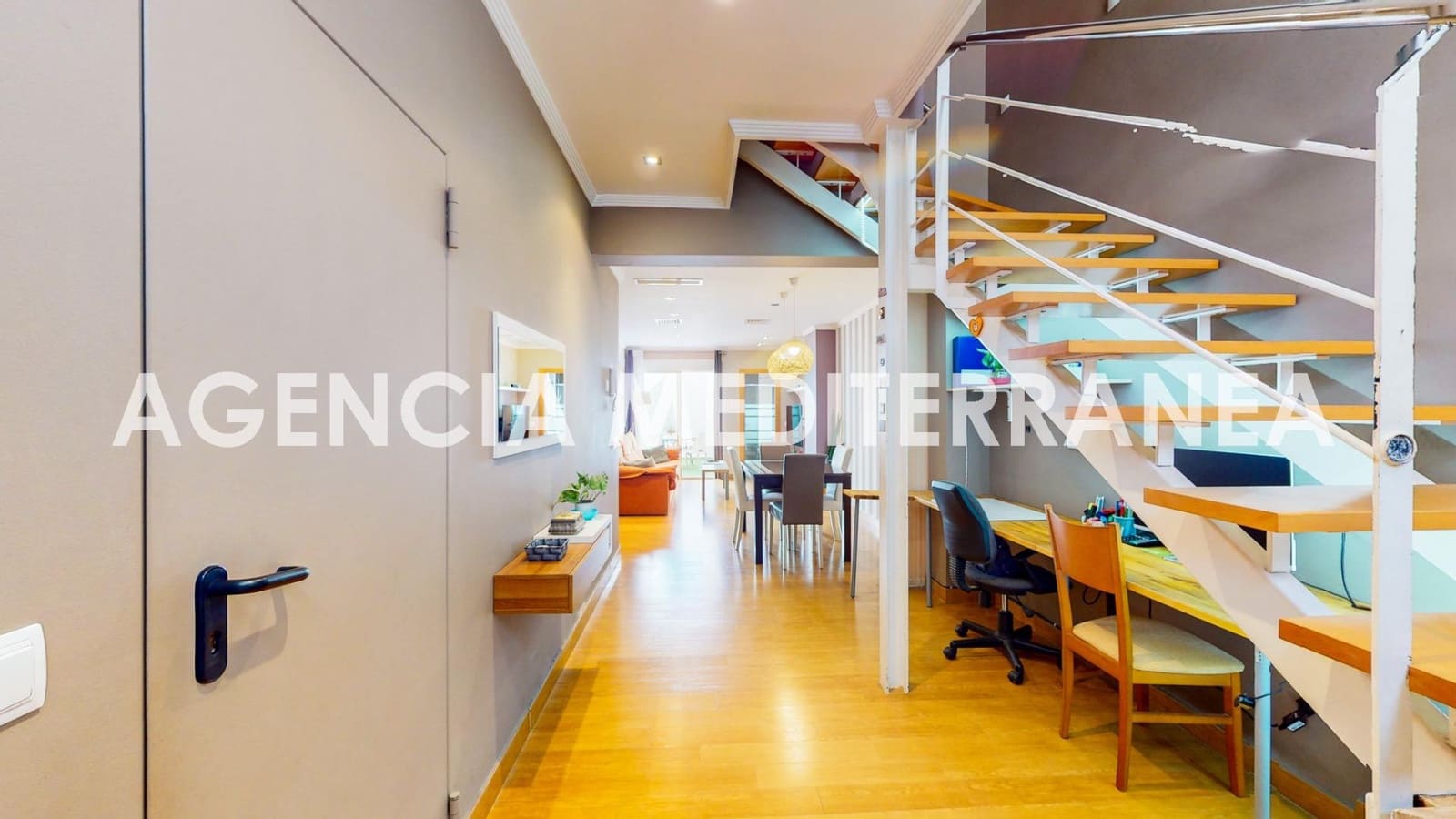 4 Zimmer Villa zu verkaufen in Burjassot mit Garage - 390.000 € (Ref: 9983083)