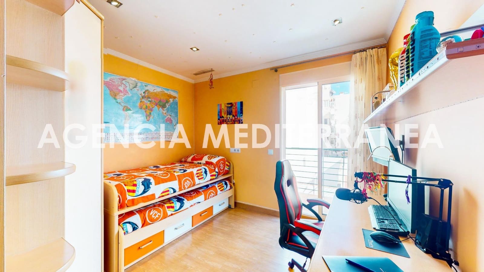 4 Zimmer Villa zu verkaufen in Burjassot mit Garage - 390.000 € (Ref: 9983083)