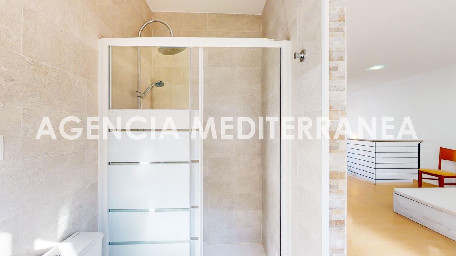 4 Zimmer Villa zu verkaufen in Burjassot mit Garage - 390.000 € (Ref: 9983083)