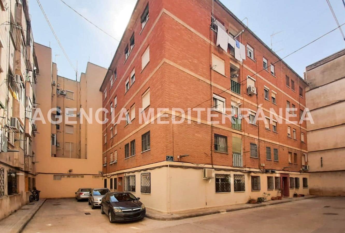 3 sovrum Lägenhet till salu i Valencia stad - 149 000 € (Ref: 9983084)