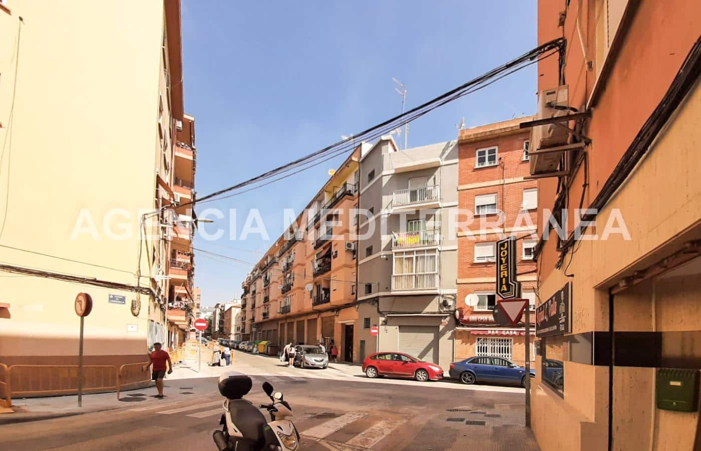 3 sovrum Lägenhet till salu i Valencia stad - 149 000 € (Ref: 9983084)