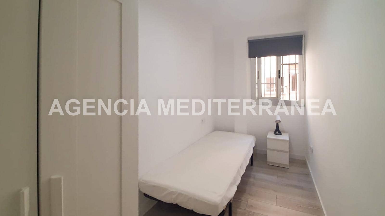 3 sovrum Lägenhet till salu i Valencia stad - 149 000 € (Ref: 9983084)