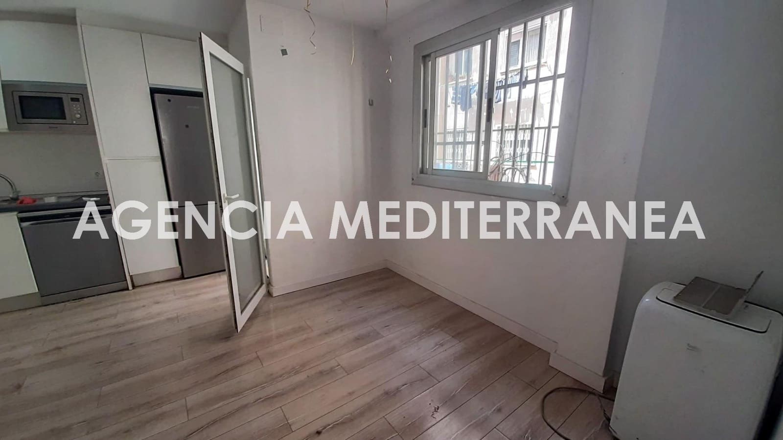 3 sovrum Lägenhet till salu i Valencia stad - 149 000 € (Ref: 9983084)
