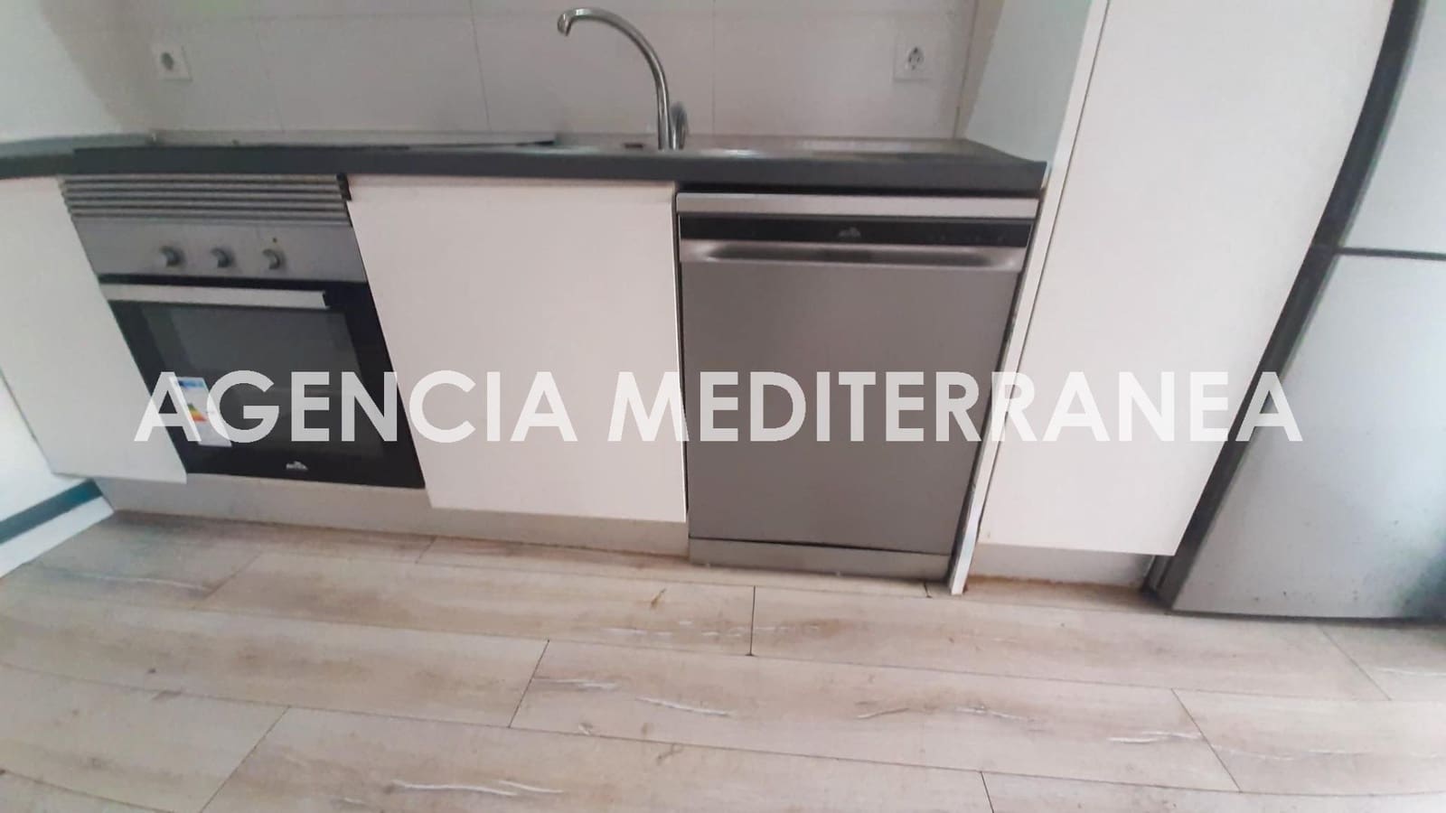 3 sovrum Lägenhet till salu i Valencia stad - 149 000 € (Ref: 9983084)