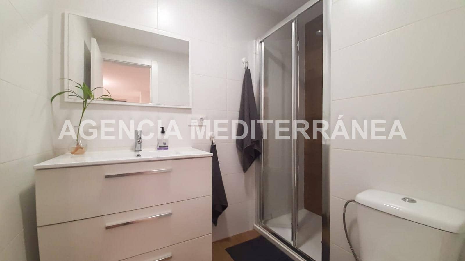 3 sovrum Lägenhet till salu i Valencia stad - 149 000 € (Ref: 9983084)