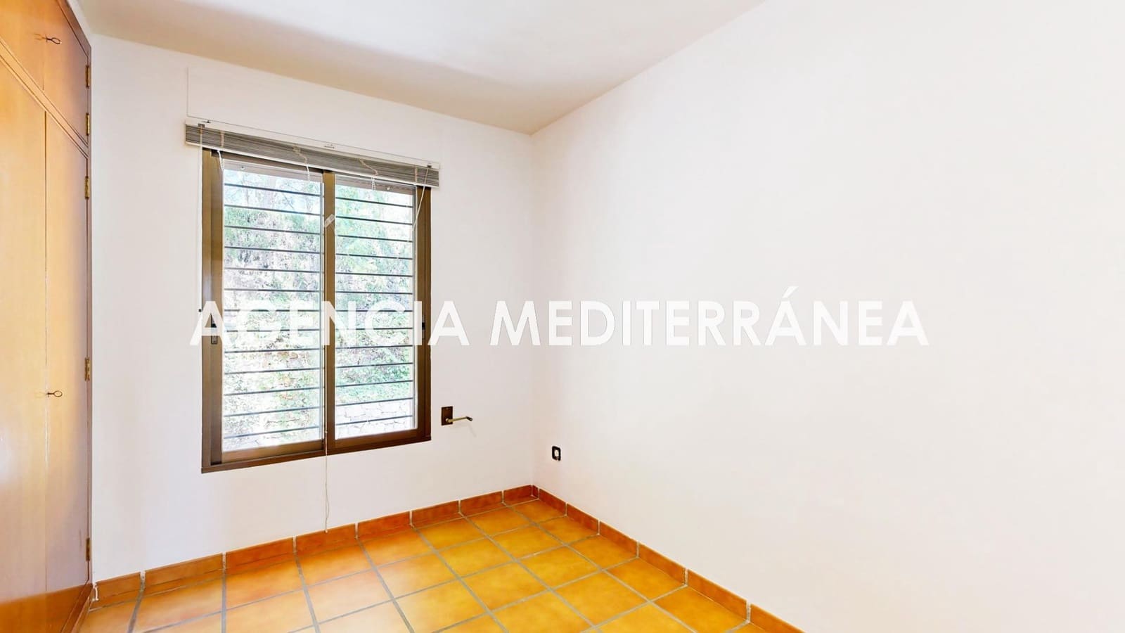 5 bedroom Villa for sale in La Canada with pool garage - € 1,095,000 (Ref: 9985039)