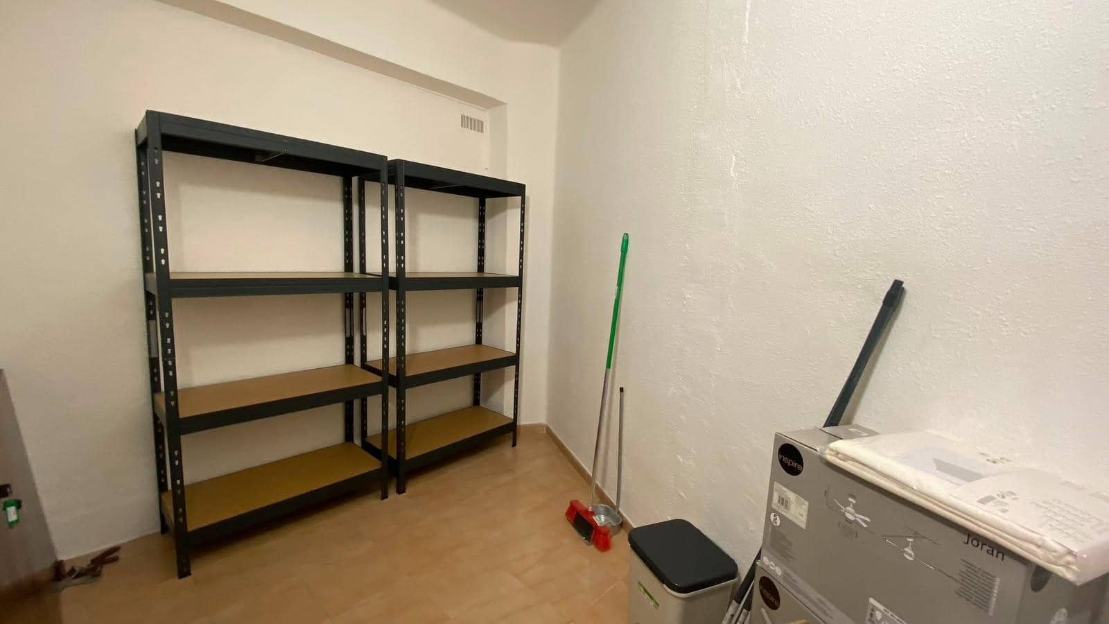 3 sovrum Lägenhet att hyra i Valencia stad - 1 350 € (Ref: 9985040)