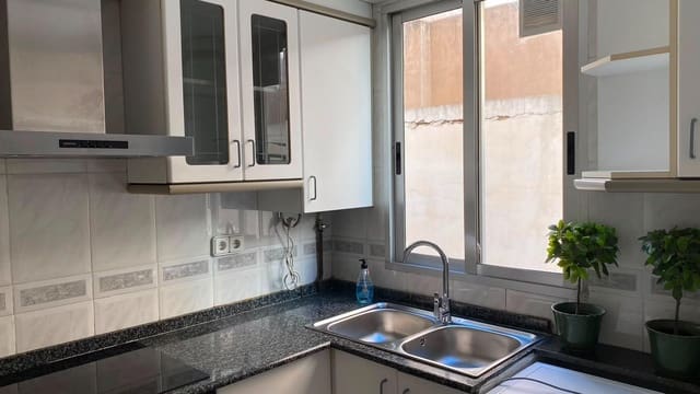 3 sypialnia Mieszkanie do wynajęcia w Miasto Walencja - 1 350 € (Ref: 9985040)
