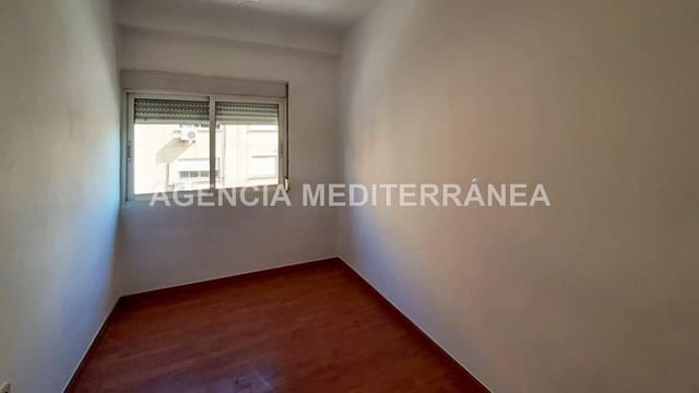 Piso de 2 habitaciones en Alfafar en venta - 120.000 € (Ref: 9986943)