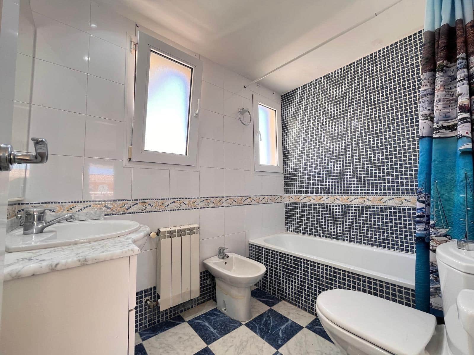 3 soveværelse Penthouse til salg i Denia med swimmingpool - € 340.000 (Ref: 9986944)