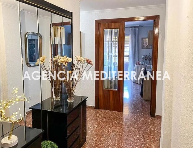 3 soveværelse Lejlighed til salg i L'Hort de Senabre, Valencia by med garage - € 330.000 (Ref: 9990789)