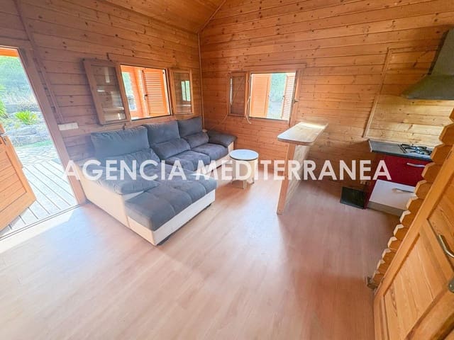 3 bedroom Finca/Country House for sale in Casinos with garage - € 60,000 (Ref: 9990790)
