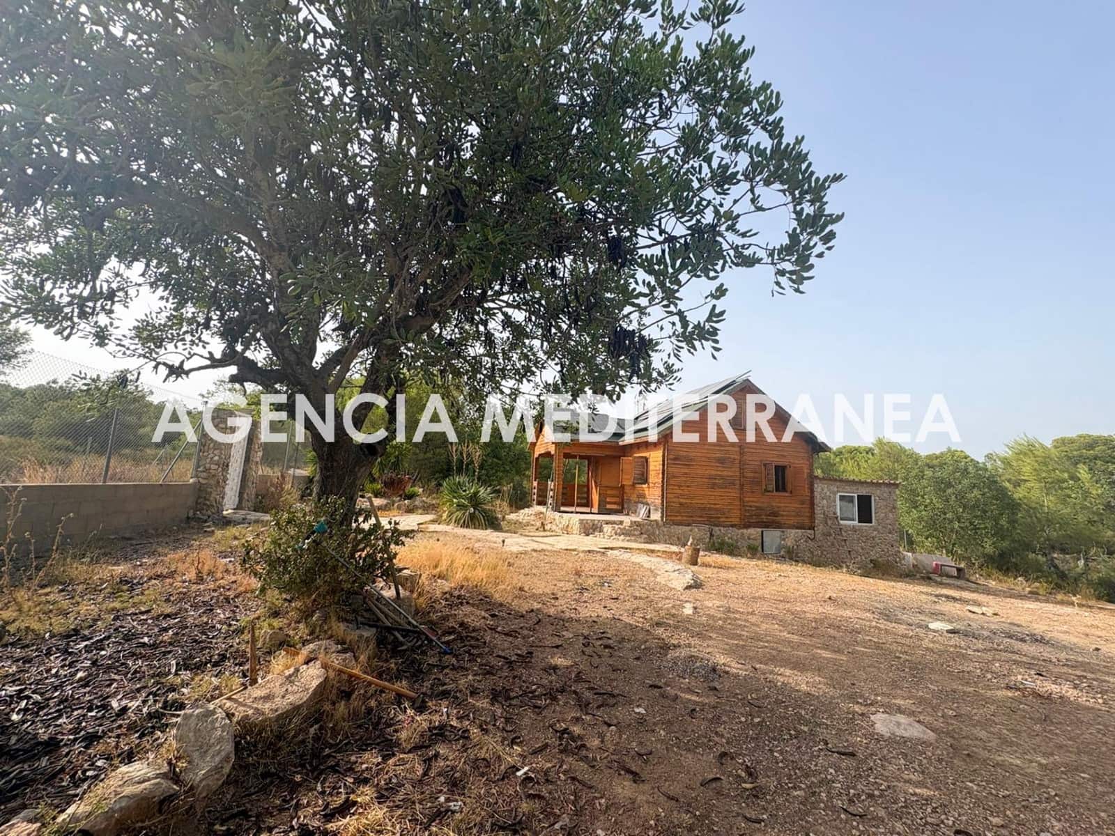 3 bedroom Finca/Country House for sale in Casinos with garage - € 60,000 (Ref: 9990790)