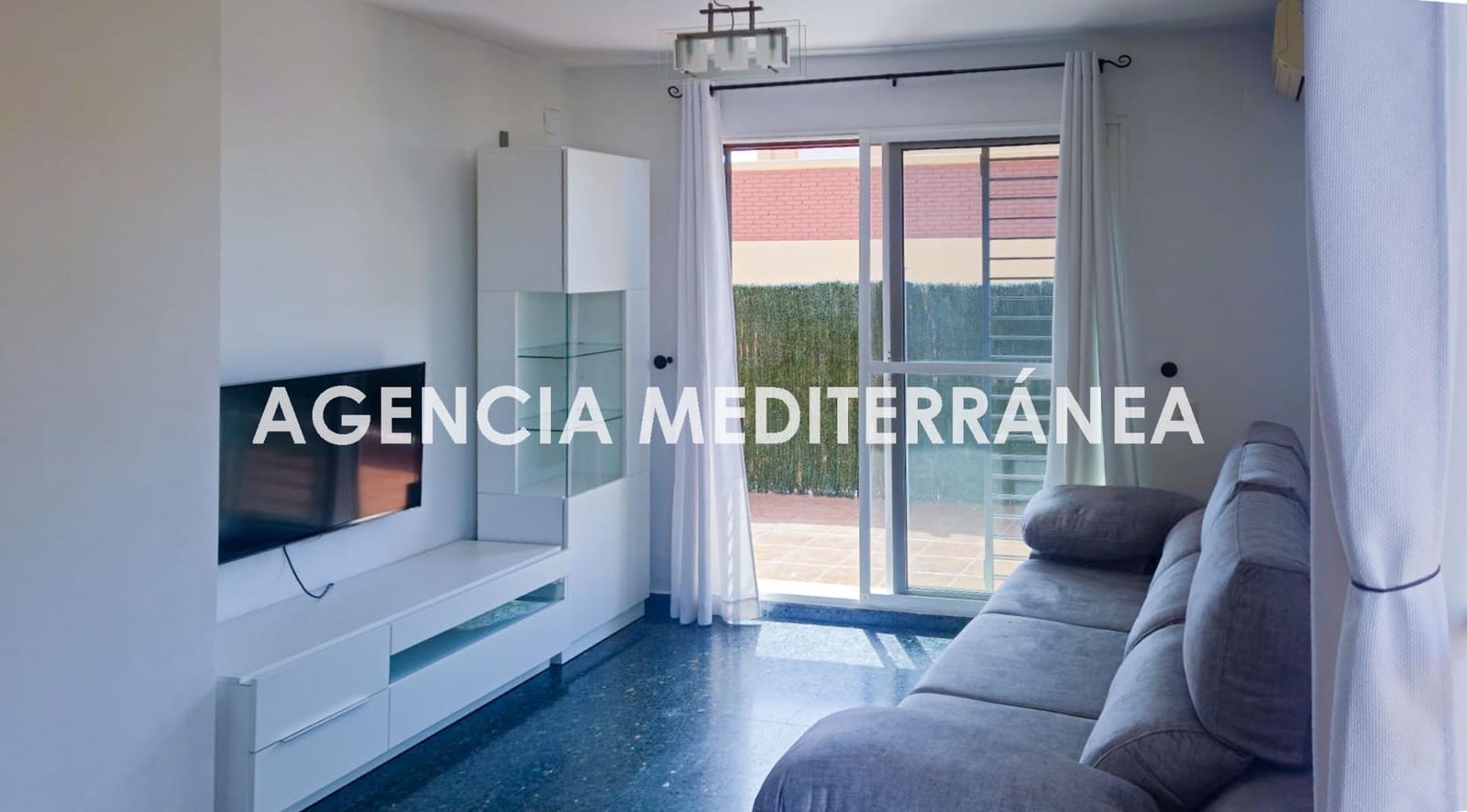 3 sypialnia Penthouse do wynajęcia w Burjassot z garażem - 1 300 € (Ref: 9990791)