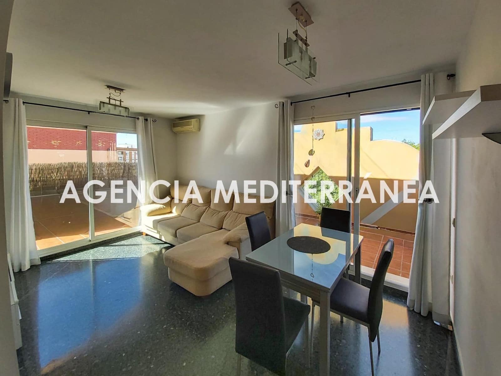 3 sypialnia Penthouse do wynajęcia w Burjassot z garażem - 1 300 € (Ref: 9990791)