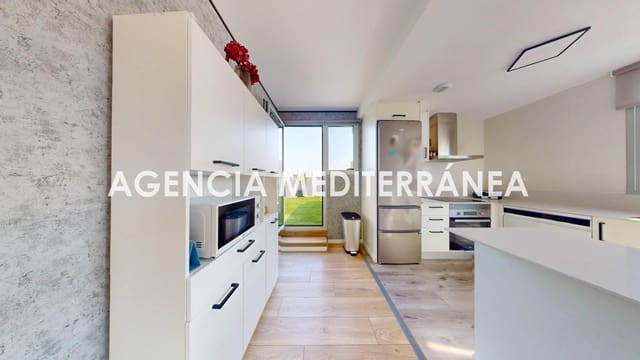 3 soverom Penthouse til salgs i La Pobla de Farnals med svømmebasseng garasje - € 470 000 (Ref: 9994321)