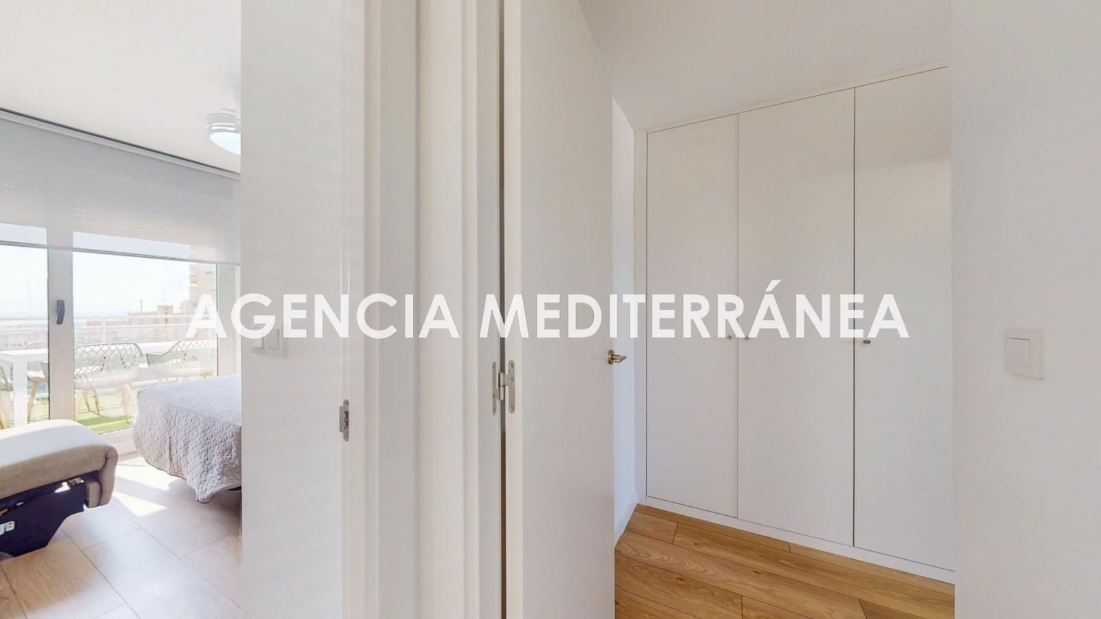 3 soverom Penthouse til salgs i La Pobla de Farnals med svømmebasseng garasje - € 470 000 (Ref: 9994321)