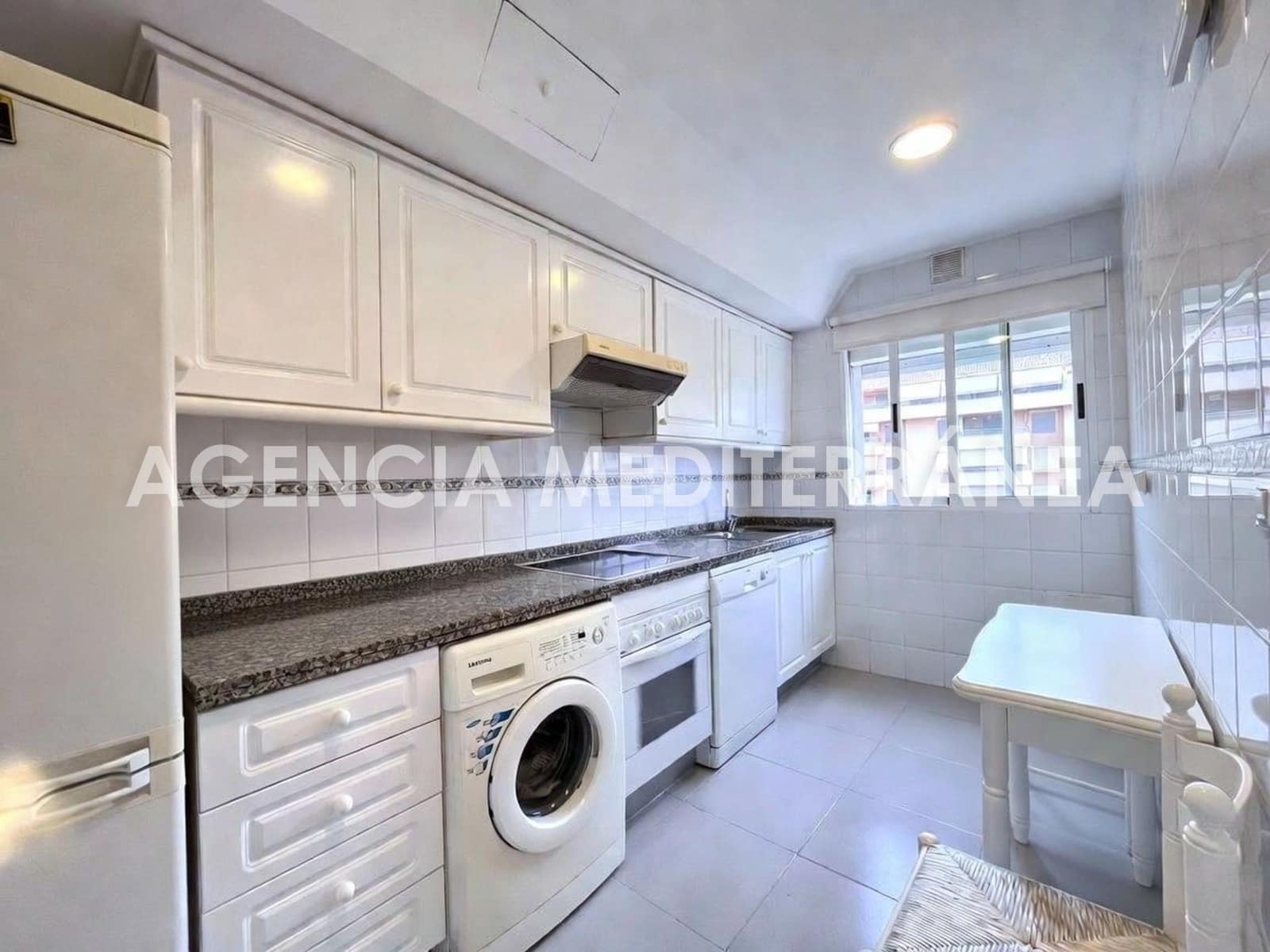 2 soverom Leilighet til salgs i Denia - € 415 000 (Ref: 9999671)