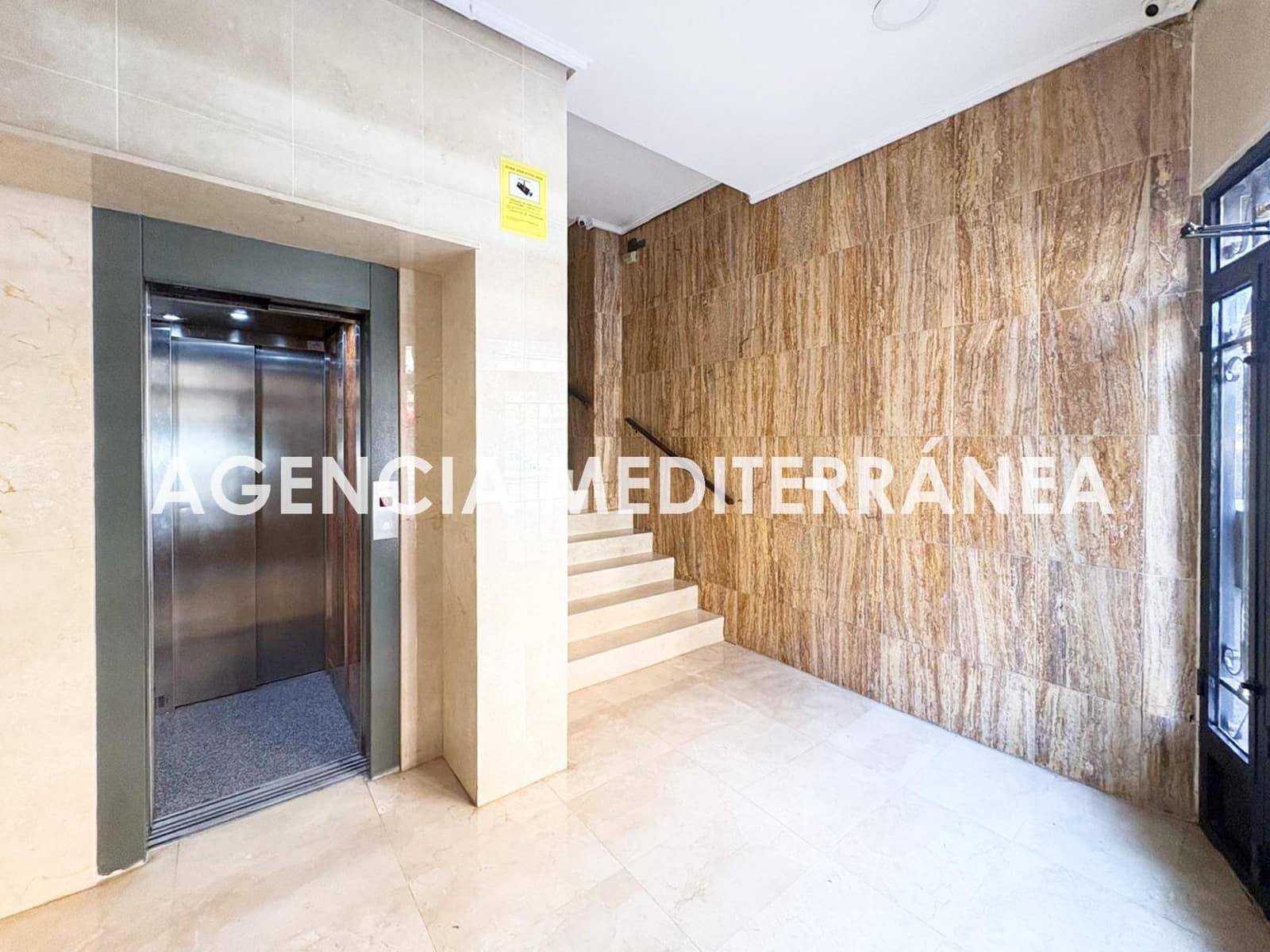 2 Zimmer Wohnung zu vermieten in Valencia Stadt - 1.350 € (Ref: 9999672)
