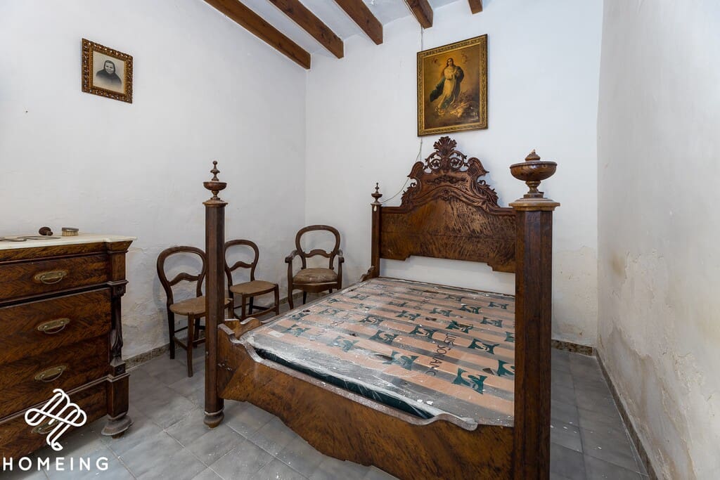 4 bedroom Townhouse for sale in Costitx - € 550,000 (Ref: 10020356)