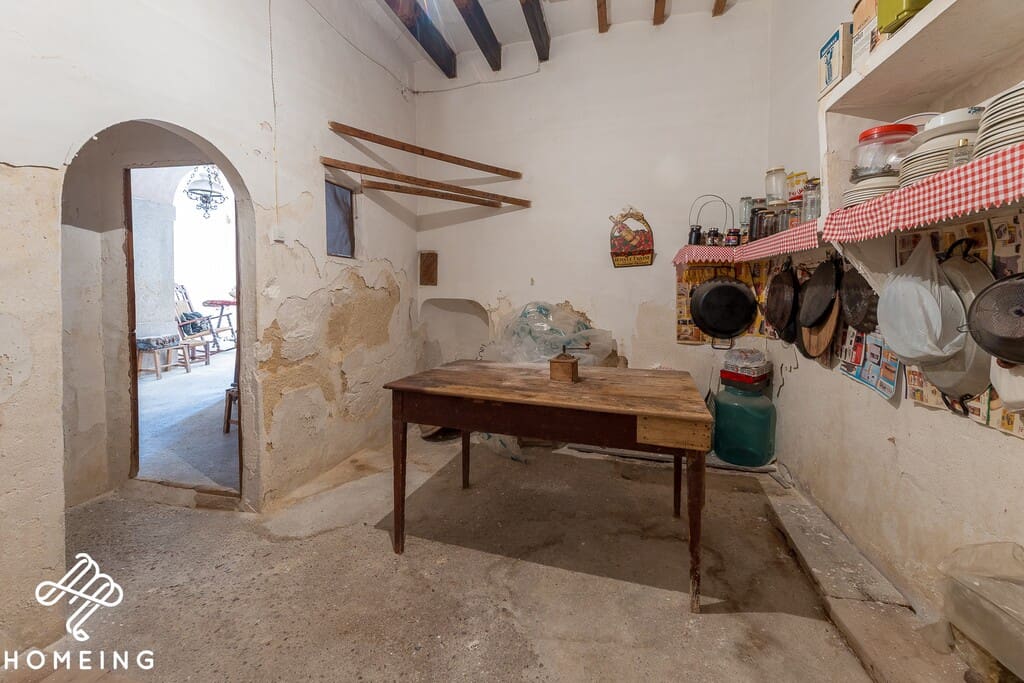 4 bedroom Townhouse for sale in Costitx - € 550,000 (Ref: 10020356)