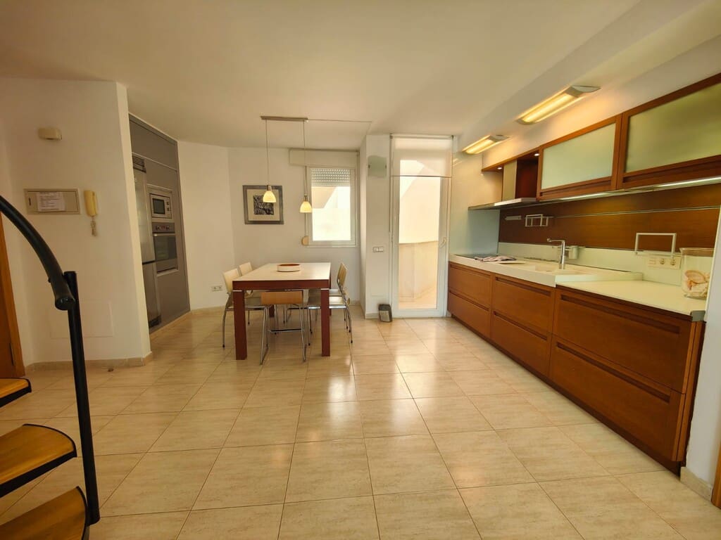 4 bedroom Penthouse for rent in Colonia de Sant Jordi with garage - € 1,800 (Ref: 10031618)