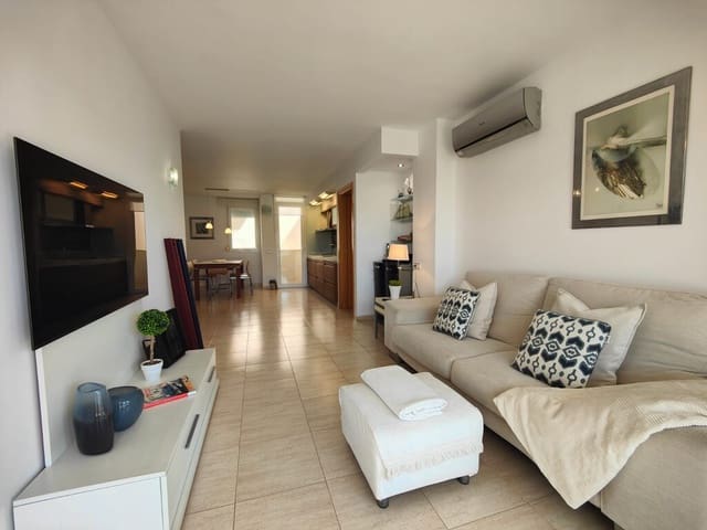 4 bedroom Penthouse for rent in Colonia de Sant Jordi, Ses Salines with garage - € 1,800 (Ref: 10031618)