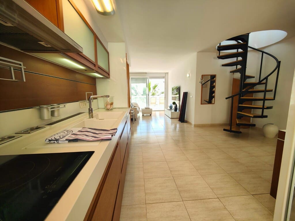 4 bedroom Penthouse for rent in Colonia de Sant Jordi with garage - € 1,800 (Ref: 10031618)