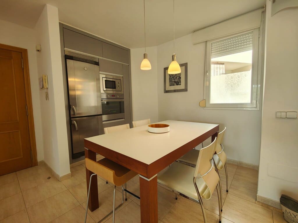 4 bedroom Penthouse for rent in Colonia de Sant Jordi with garage - € 1,800 (Ref: 10031618)