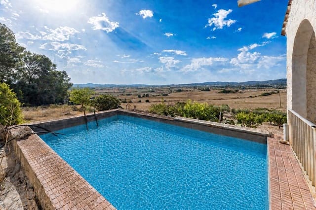 2 bedroom Finca/Country House for sale in Algaida with pool - € 1,065,000 (Ref: 10031620)