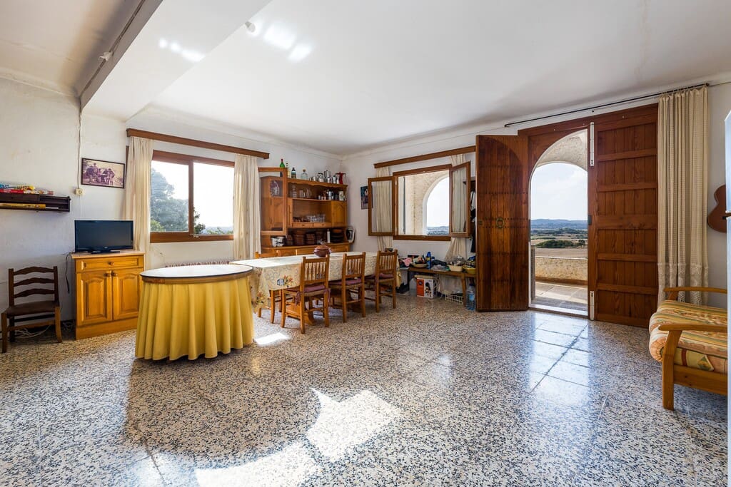 2 bedroom Finca/Country House for sale in Algaida with pool - € 1,065,000 (Ref: 10031620)