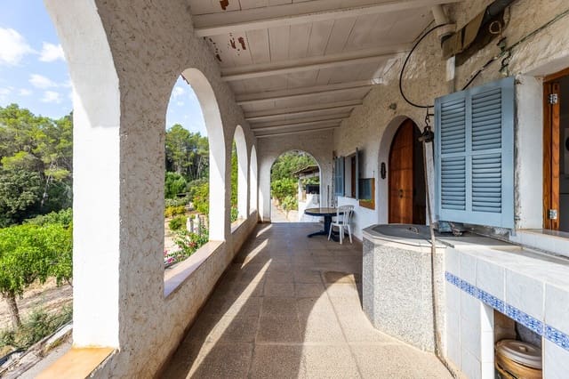 2 bedroom Finca/Country House for sale in Algaida with pool - € 1,065,000 (Ref: 10031620)