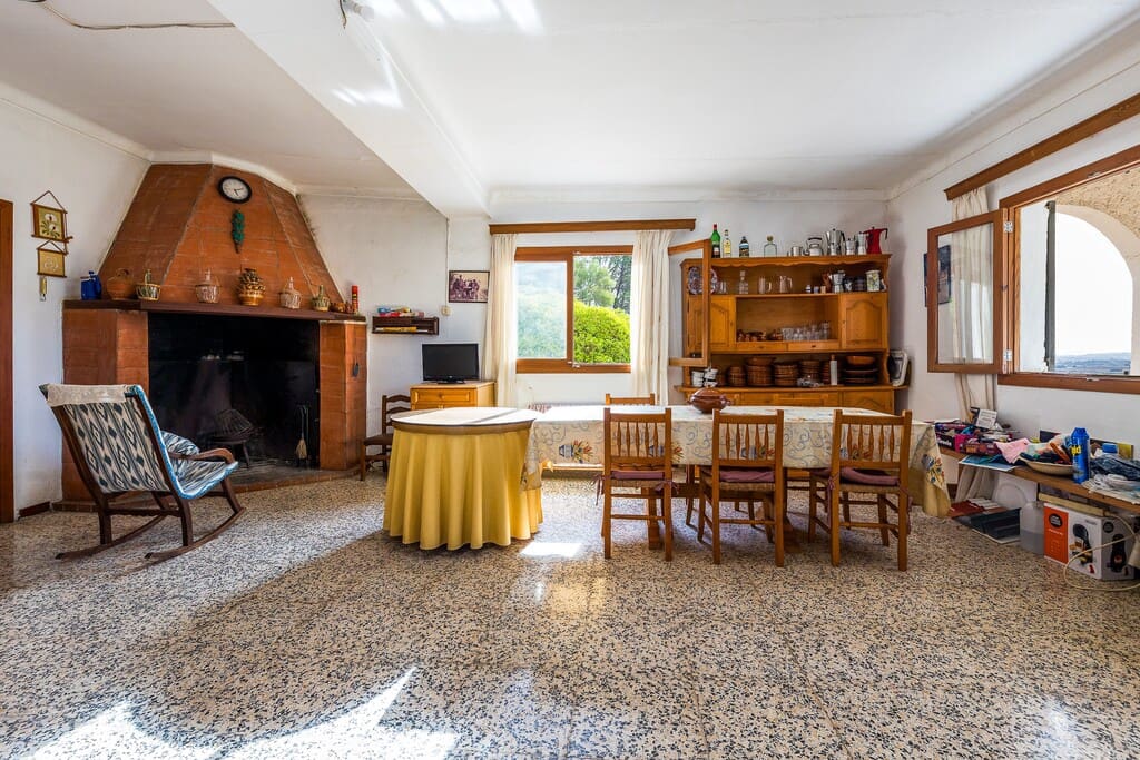 2 bedroom Finca/Country House for sale in Algaida with pool - € 1,065,000 (Ref: 10031620)