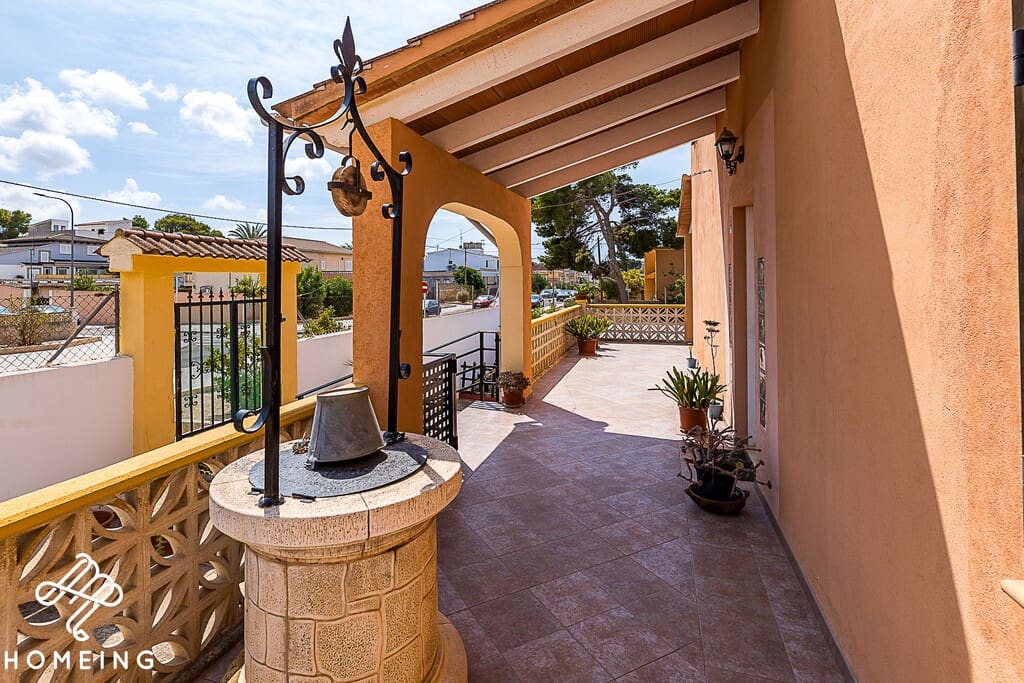 5 soverom Villa til salgs i Playa de Palma med svømmebasseng garasje - € 810 000 (Ref: 10058552)