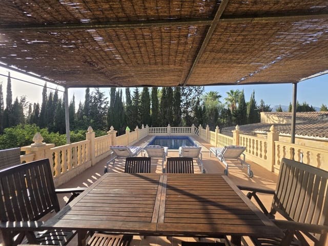 4 slaapkamer Halfvrijstaande villa te huur in Binissalem met zwembad garage - € 2.500 (Ref: 10063930)