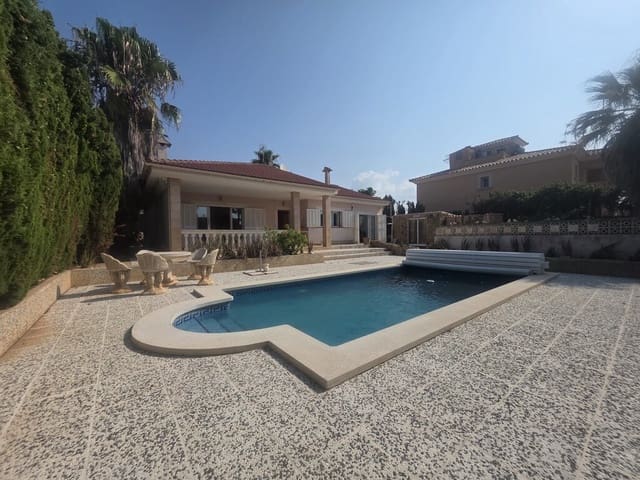 4 sovrum Villa att hyra i Badia Gran, Llucmajor med pool garage - 3 000 € (Ref: 10115532)