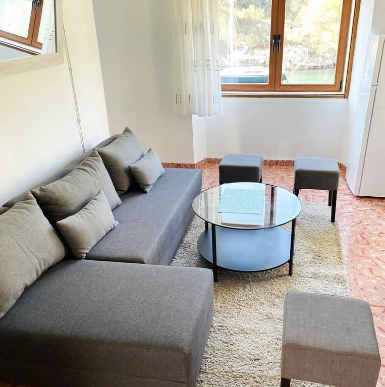 3 bedroom Apartment for rent in Cala Figuera - € 1,600 (Ref: 10135854)
