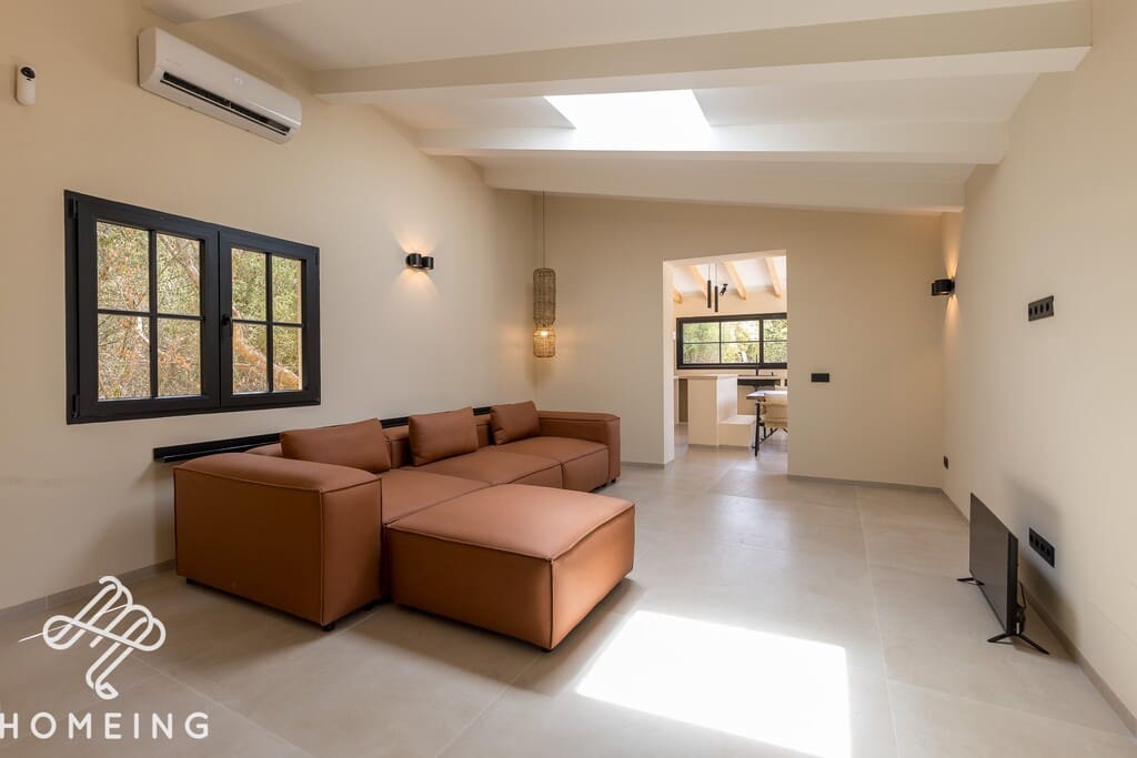 Finca/Maison de Campagne de 3 chambres à louer à Llucmajor avec piscine - 3 250 € (Ref: 9968451)