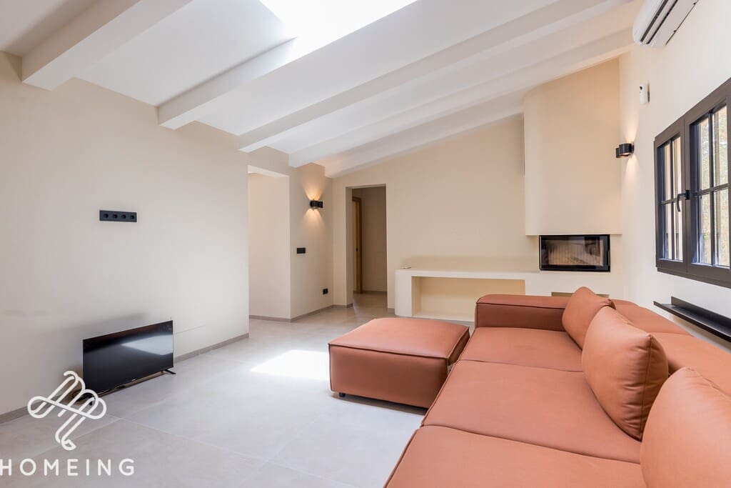Finca/Maison de Campagne de 3 chambres à louer à Llucmajor avec piscine - 3 250 € (Ref: 9968451)