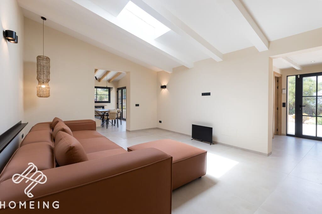 Finca/Maison de Campagne de 3 chambres à louer à Llucmajor avec piscine - 3 250 € (Ref: 9968451)