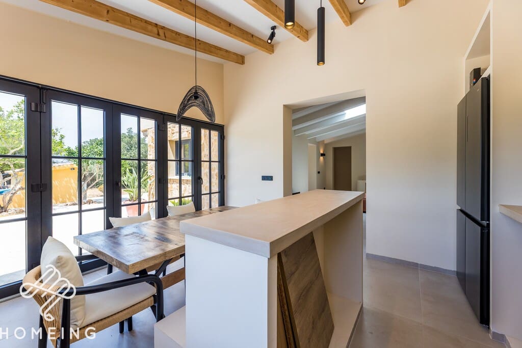 Finca/Maison de Campagne de 3 chambres à louer à Llucmajor avec piscine - 3 250 € (Ref: 9968451)