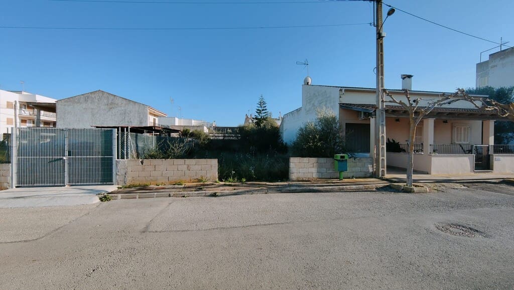 Building Plot for sale in Llucmajor - € 220,000 (Ref: 9968459)