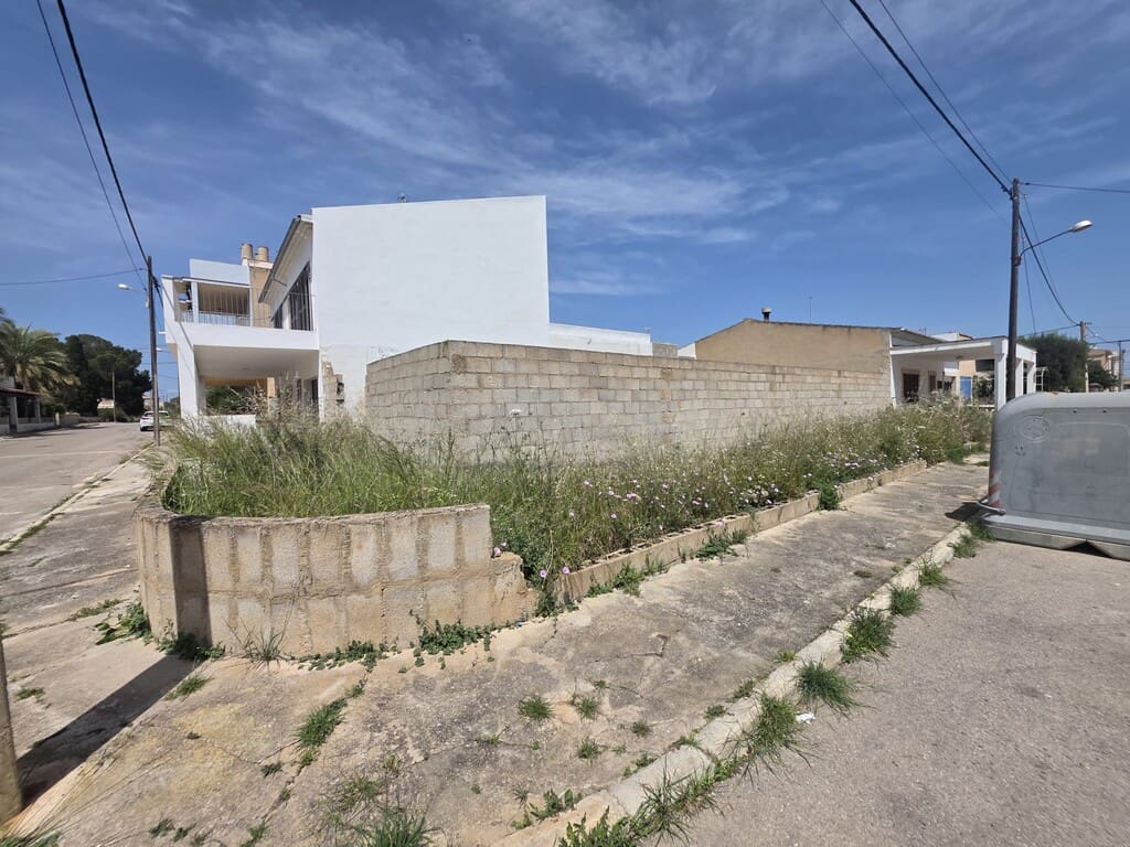 Terreno para Construção para venda em Llucmajor - 240 000 € (Ref: 9968462)
