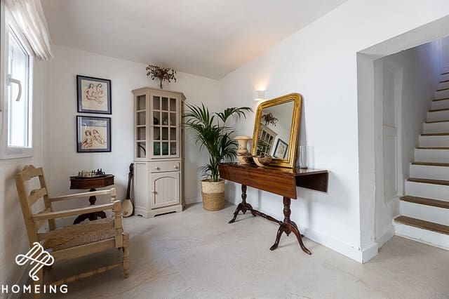 5 slaapkamer Huis te koop in Genova, Palma de Mallorca met garage - € 849.000 (Ref: 9968463)