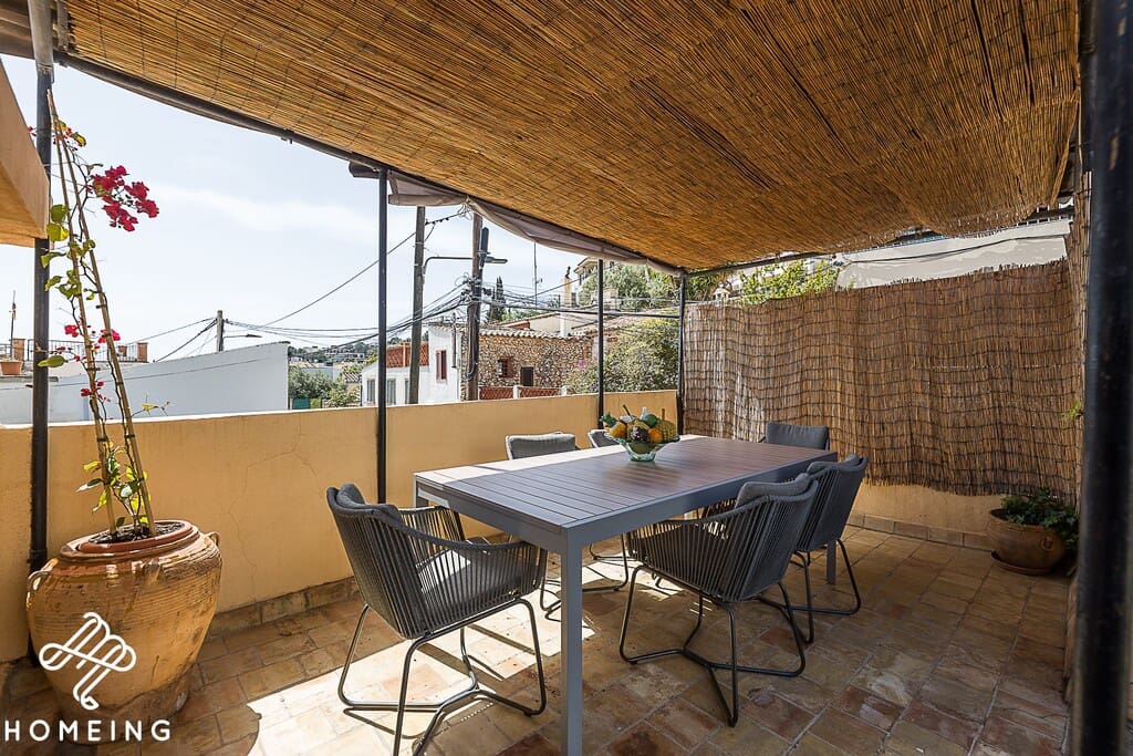 5 slaapkamer Huis te koop in Genova met garage - € 849.000 (Ref: 9968463)