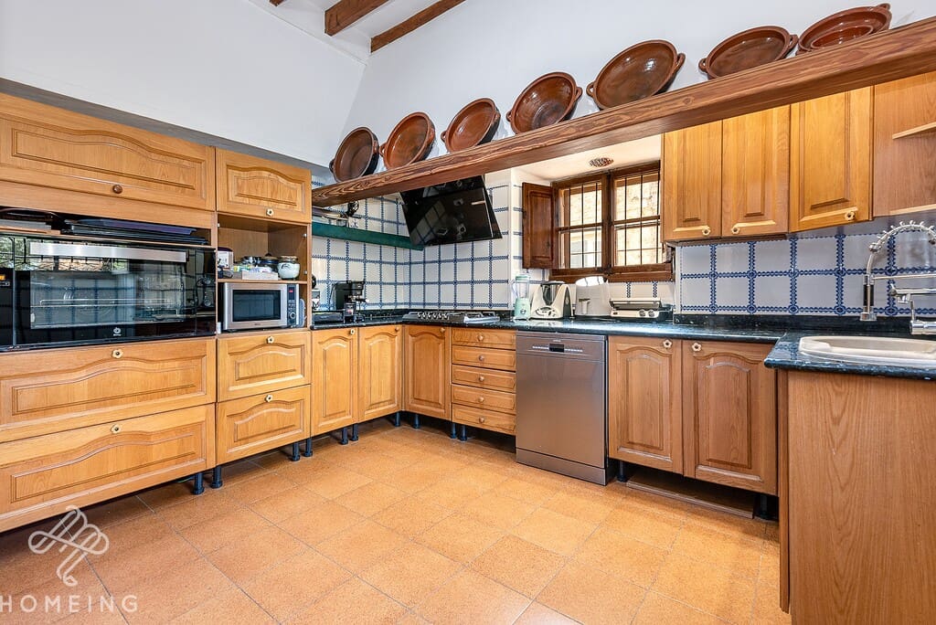 Finca/Casa Rural de 7 habitaciones en Lloret de Vista Alegre en venta con piscina - 3.800.000 € (Ref: 9968464)