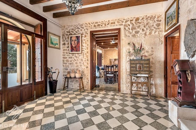 Finca/Casa Rural de 7 habitaciones en Lloret de Vista Alegre en venta con piscina - 3.800.000 € (Ref: 9968464)