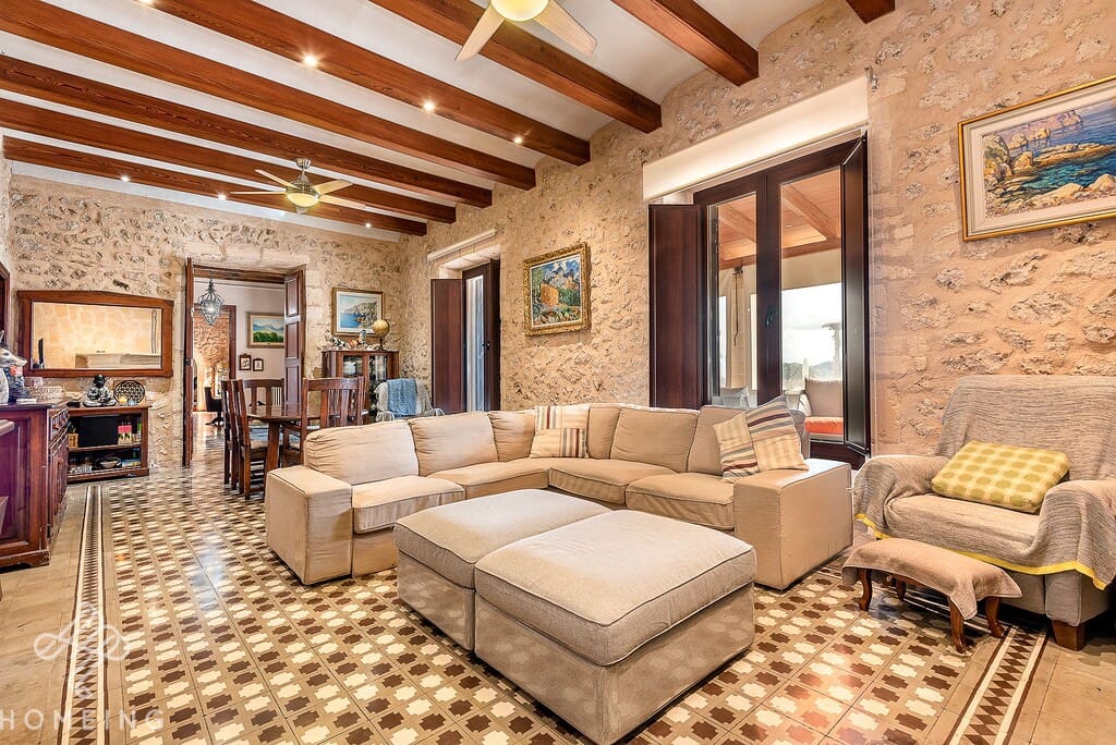 Finca/Casa Rural de 7 habitaciones en Lloret de Vista Alegre en venta con piscina - 3.800.000 € (Ref: 9968464)