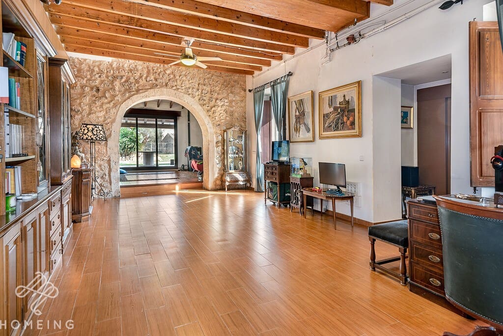 Finca/Casa Rural de 7 habitaciones en Lloret de Vista Alegre en venta con piscina - 3.800.000 € (Ref: 9968464)