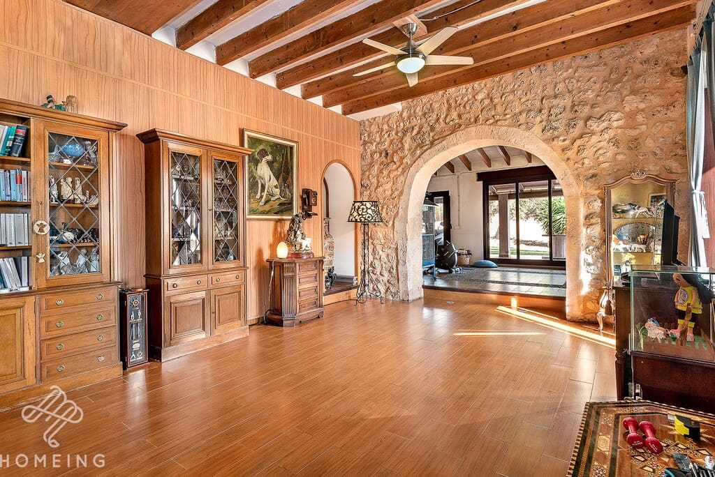Finca/Casa Rural de 7 habitaciones en Lloret de Vista Alegre en venta con piscina - 3.800.000 € (Ref: 9968464)